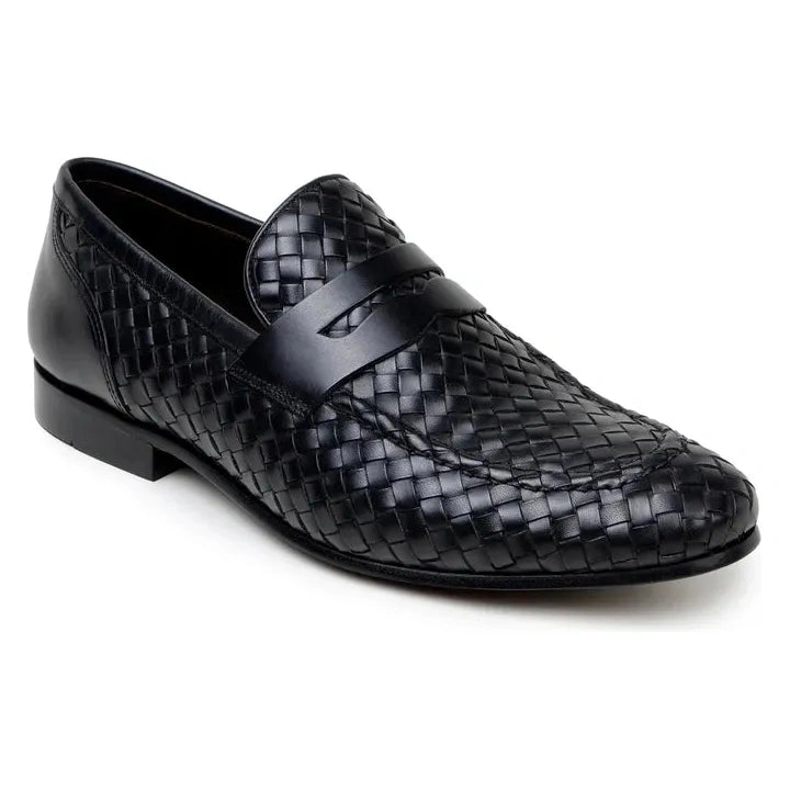 Luca Belvedere: El Elegante Penny Loafer Negro Italiano, Un Clásico Atemporal en Piel Auténtica.
